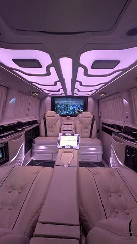 Mercedes-Benz V-Class 2023 GCC Specs