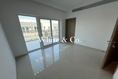 Corner | Brand New | Stunning 3 Bed G+2