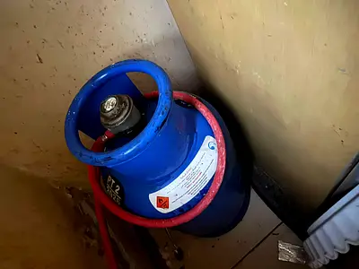 Gas cylinder