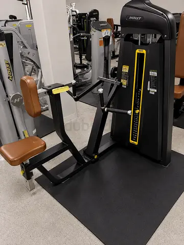 DHZ vertical Row - AED 2500
