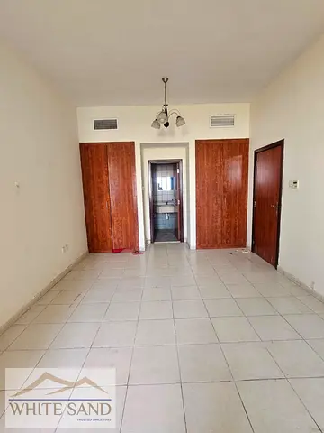 SPECIOUS 1BR I UNIVERSITY VIEW BLOCK C I READY TO MOVE