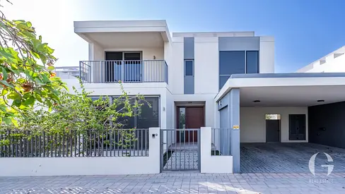 Large Plot | Prime Community | Bright | Spacious