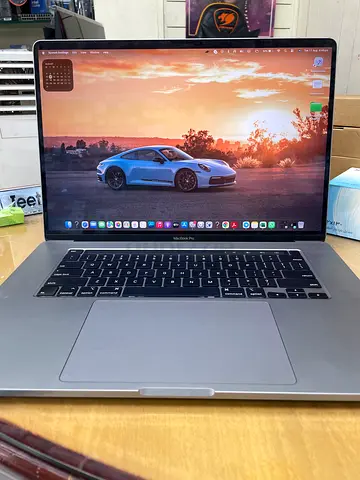 MacBook Pro 16 inch (Space Gray) - Very Good Condition