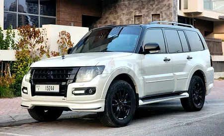 Mitsubishi Pajero 2020 Signature Edition | GCC Specs | Warranty & Service Contact