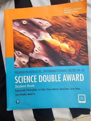 Pearson Edexcel International GCSE (9-1) Science Double Award Student Book