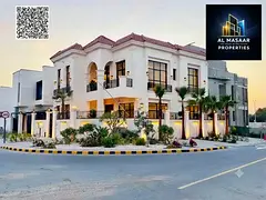 Classic corner villa in Al Yasmin, behind the garden | Two floors | Private pool | 5 master bedrooms