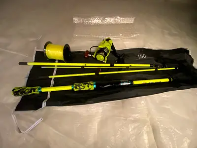 Brand New 1.8M Fishing Rod & Spinning Reel Set
