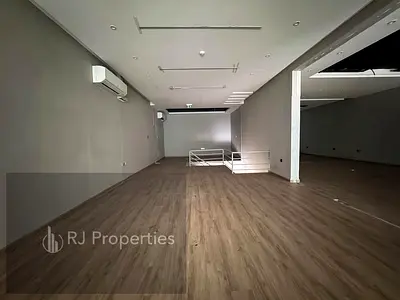 30 days free luxury showroom Electricity capacity 32kw MAZZiNE FLOOR office space with parking only jest 220k