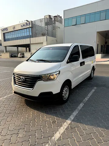 Well Maintained Hyundai H1 GLS 2019 | GCC Specs | Spacious 9 Seater