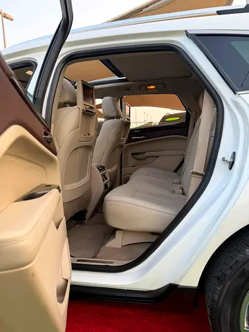 2012 Cadillac SRX — миниатюра 19