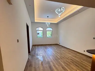 Spacious 1 Bedroom | Ready To Move | Kitchen Appliances