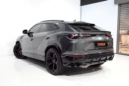 2019 Lamborghini URUS 照片 4