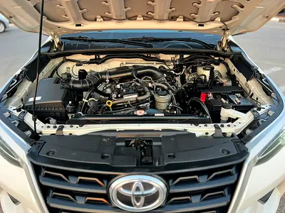 صورة 18 لـ 2023 Toyota FORTUNER