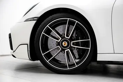 صورة مصغرة 16 لـ 2021 Porsche 911
