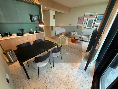 **GREAT DEAL**MASSIVE FULLY FURNISHED STUDIO FOR RENT