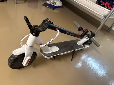 Eletric scooter crony