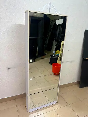 Slim Full-Length Mirrored Wardrobe / Jewelry Cabinet - White