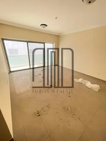 Luxury 4 Bedroom Penthouse | MAJAZ | PRIME LOCATION