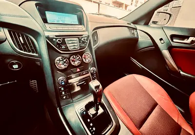 2014 Hyundai GENESIS — фото 9