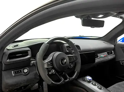 صورة 9 لـ 2022 Maserati MC20