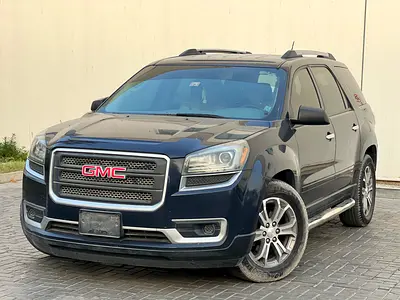 GMC Acadia SLE 2015 | GCC Specs | Well Maintained