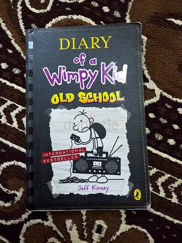 Diary of a wimpy kid OLD SCHOOL by Jeff Kinney