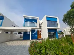 Single Row | Standalone | Vacant 6BR