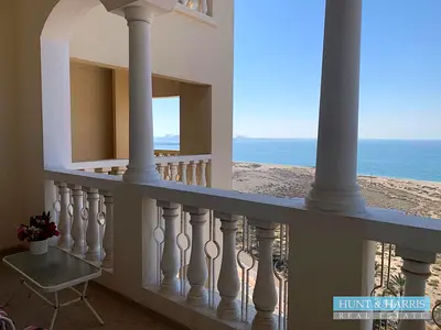 1 Bed Apartment For Sale - High Floor - Sea View - Al Hamra Village
