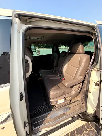 2015 Honda ODYSSEY 照片 8