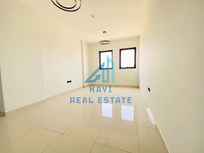 شقة جديدة تماماً بغرفتي نوم | 3 حمامات | موقف سيارات مجاني | 6 دفعات |