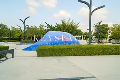 Executive Urban Haven | Prime Residential Setting | Resale