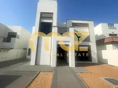 Single Row Corner | MEDITERRANEAN Style | Spacious