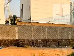 direct from owner land in yasmeen 650