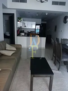 vacant , 1 bedroom , with balcony , with parking .