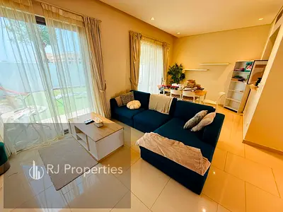 Luxury Huje Spacious corner Unit Affordable Price With Private Garden