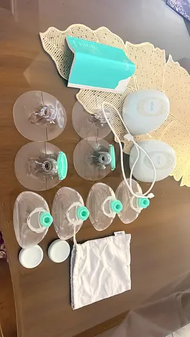 Elvie breastpump set