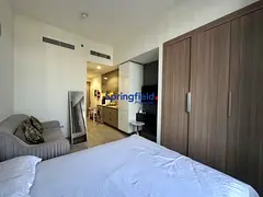 Modern Unit | Fully Furnished | Community View