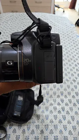 Sony Handycam with 20x Optical Zoom - Used Compact Camcorder