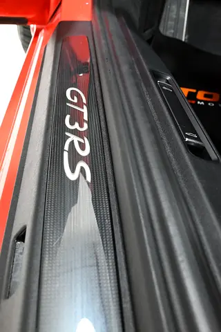 صورة مصغرة 17 لـ 2016 Porsche 911