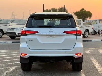 صورة 5 لـ 2023 Toyota FORTUNER