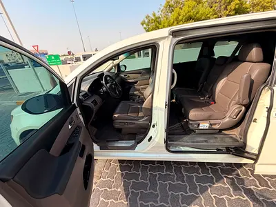 2015 Honda ODYSSEY 照片 9