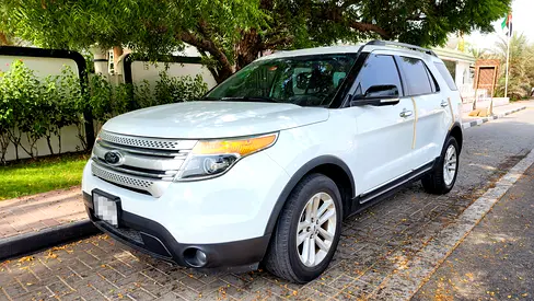 2015 FORD EXPLORER photo 1