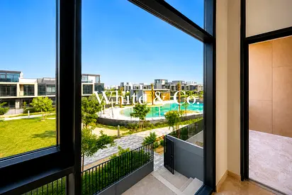 Direct Pool and Park | Bright | Genuine Ad