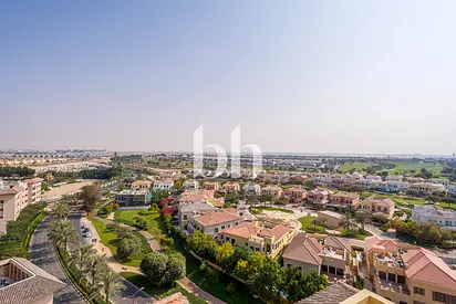 Golf Couse View | Lake View | Upgarded | Top Floor