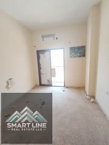 BIG OFFER NO DEPOSIT 2BHK WITH BALCONY NICE LOCATION RENT ONLY 22K