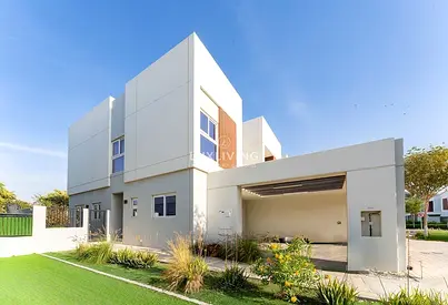 SINGLE ROW | END UNIT | VASTU | FURNISHED