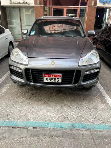 2008 Porsche Cayenne Turbo - Powerful V8 Performance