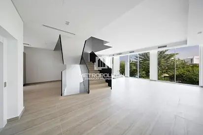 Single Row | Ready to Move | Lagoon View