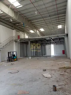 Warehouse for Annual Rent – Umm Al Thoub, Umm Al Quwain 🇬🇧 Spacious Warehouse with 8,000 sq.