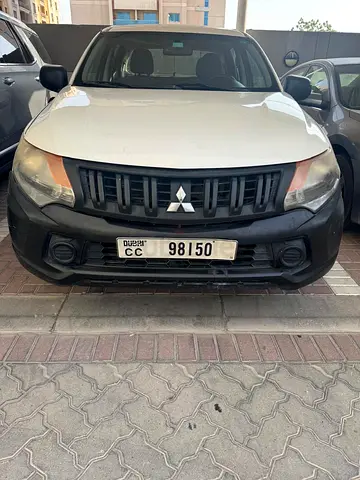 Mitsubishi L200 Double Cab GLS 2016 GCC Specs
